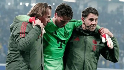 拜仁门将乌尔比希头部受伤缺阵8至10天|欧冠|亚特兰|勒沃库森|亚特兰大|拜仁慕尼黑_新浪体育_新浪新闻