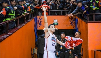 模拟器试玩-重返CBA无望！两届MVP正式退役，让人唏嘘