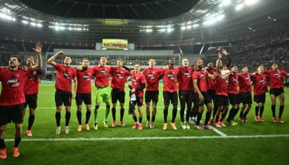 Kaiyun Sports-49场不败后，勒沃库森距离不败夺三冠只有4场之遥！