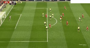 1741448596938040451.gif liv sou 01.gif